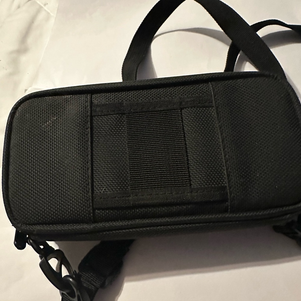 Nintendo Blue and Black Game Boy Advance SP Carrying Case - Picture 4 of 6